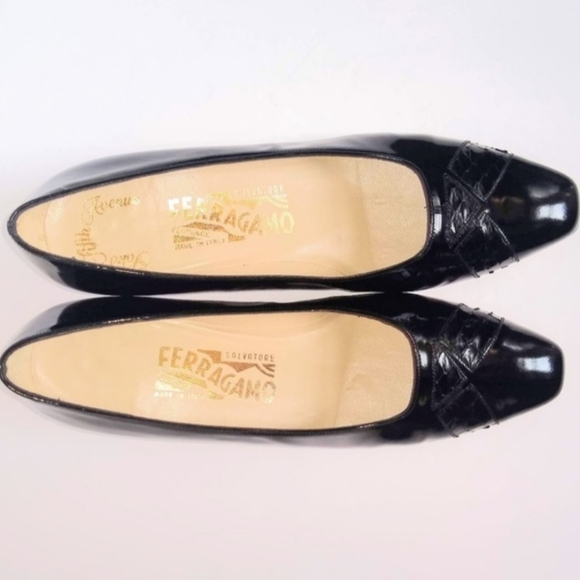 Salvatore Ferragamo Black Patent Leather Pumps 7 B - Picture 2 of 8